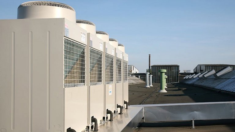 systemy-klimatyzacji-split-multi-vrf-Toruń-klimatyzacja-przemysłowa-biura-sklepy-wielkopowierzchniowe